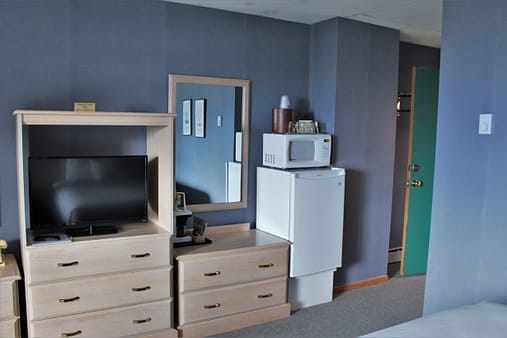Fridge, microwave and coffee pots available in your rooms. 